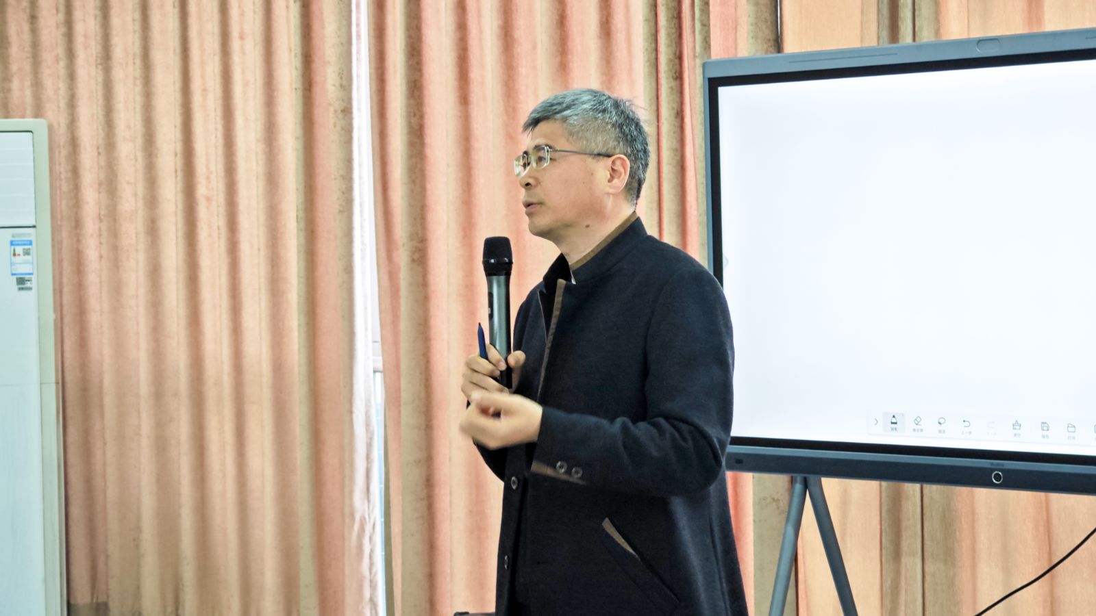 管理学启航青年成长 锻造干部队伍新锐力量
